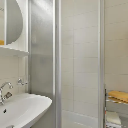 Gaestehaus Ahornblick Mayrhofen