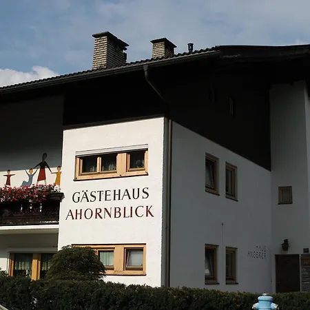 Alojamento de Acomodação e Pequeno-almoço Gaestehaus Ahornblick *