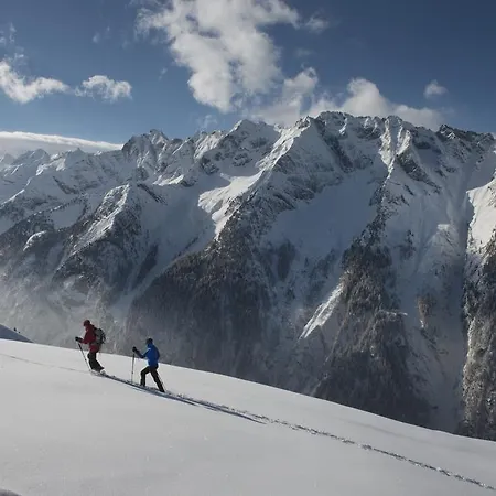 Alojamento de Acomodação e Pequeno-almoço Gaestehaus Ahornblick *